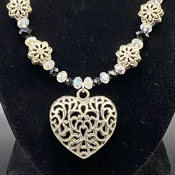 Metal Heart Necklace with Flower & Crystal Beads by Neanie-Bot - Picture 2 of 6